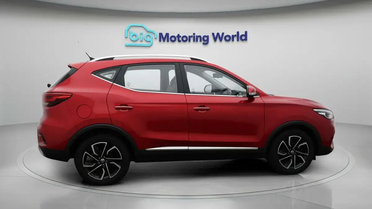 2022-mg-zs-suv-15-vti-tech-exclusive-big-8