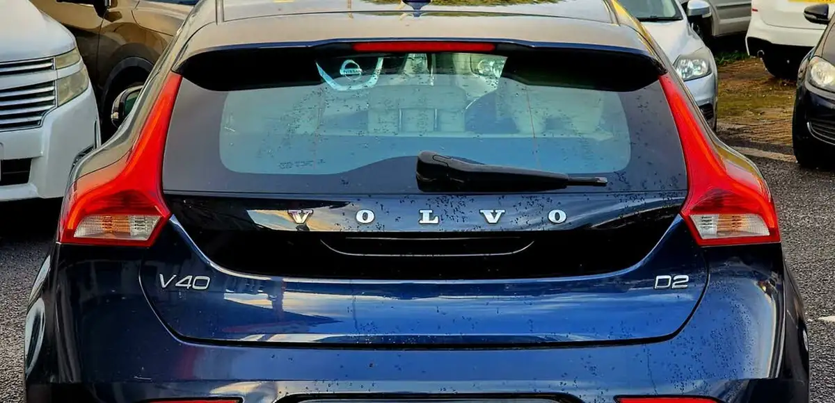2014-volvo-v40-16td-d2-se-lux-powershift-big-8
