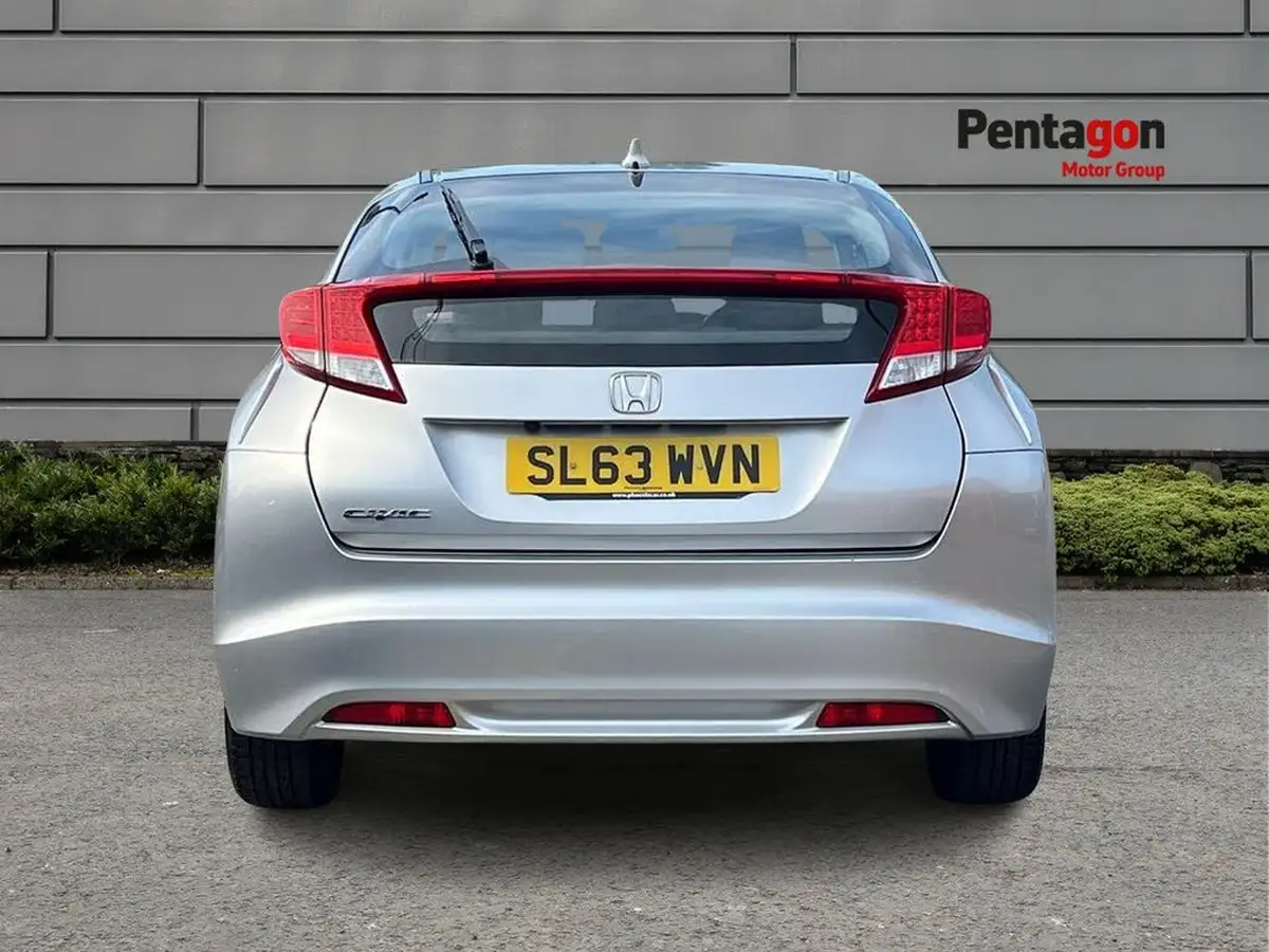 2013-honda-civic-18-es-big-13