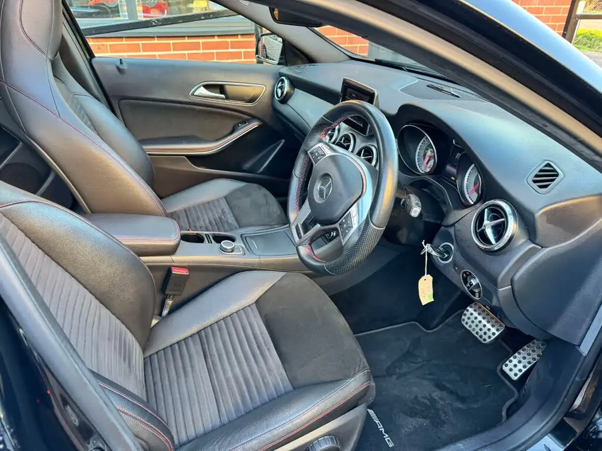 2014-mercedes-benz-gla-class-20-amg-line-premium-plus-package-big-13