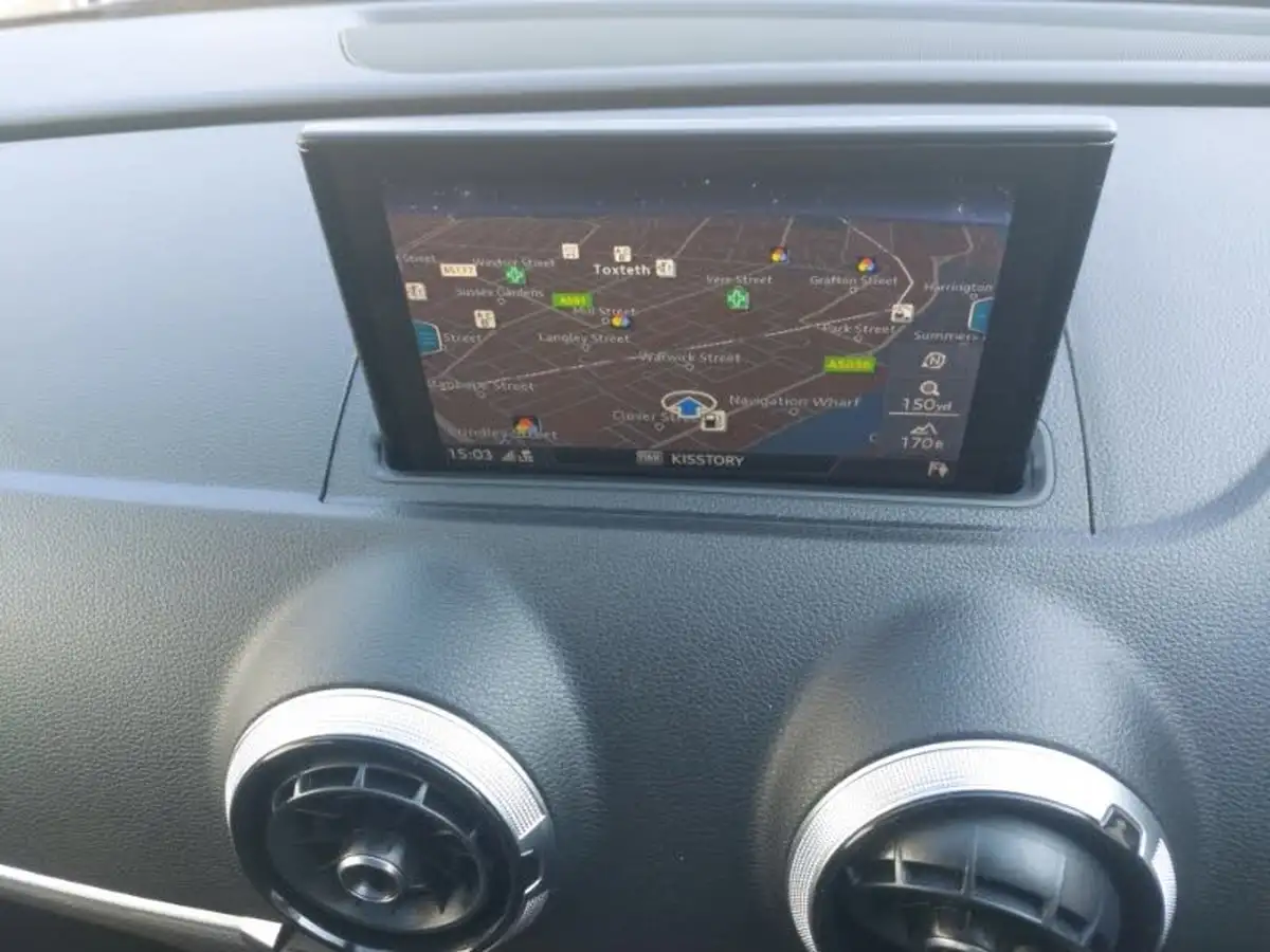 2017-audi-a3-16tdi-sport-116ps-saloon-4d-s-tronic-big-17