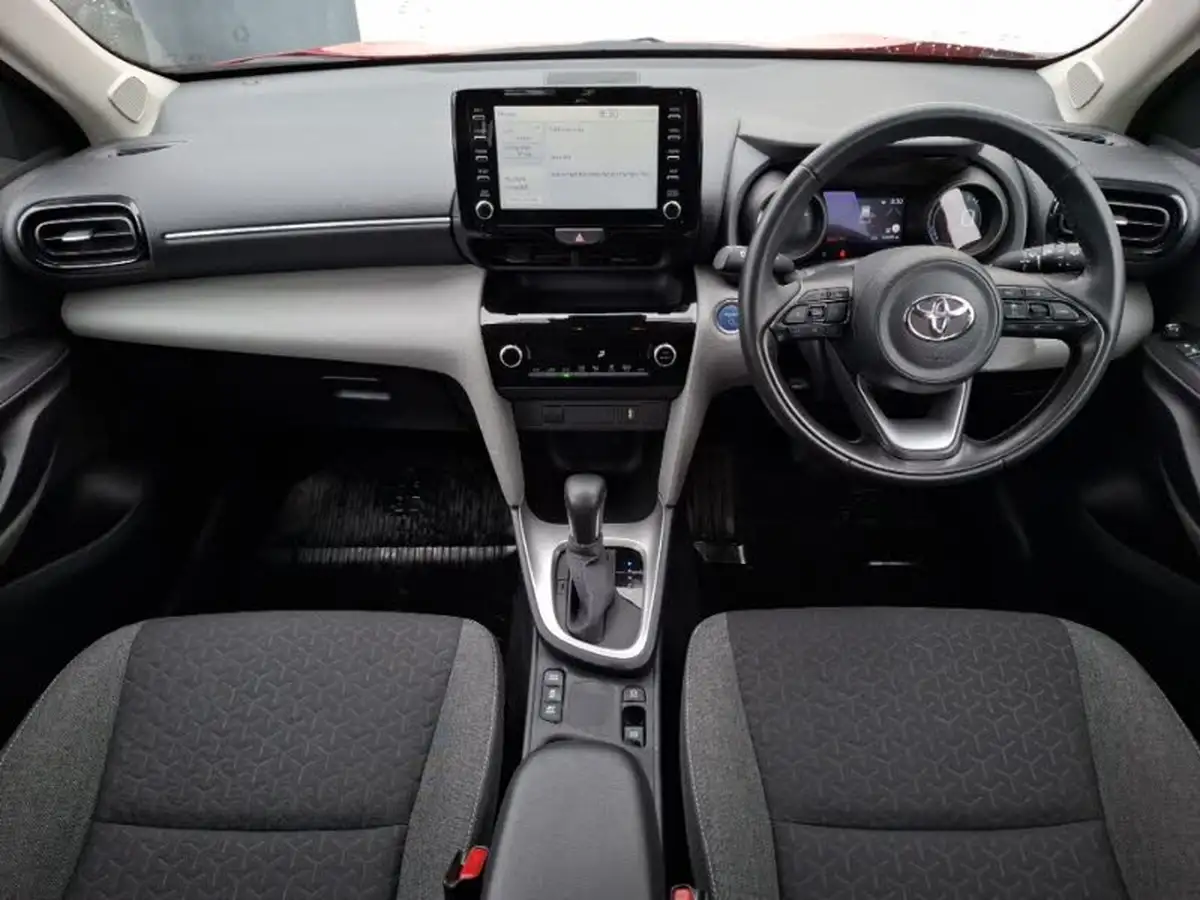2022-toyota-yaris-cross-15-vvt-i-icon-big-2