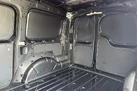 2025-volkswagen-caddy-maxi-20tdi-c20-maxi-cargo-commerce-pro-122pseu6d-dsg-small-17