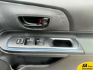 2014-toyota-yaris-small-25