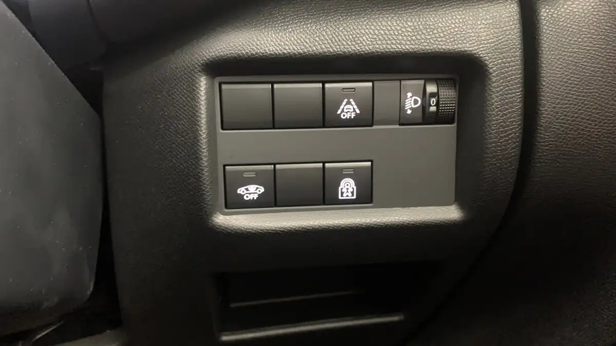 2022-citroen-c5-aircross-12-puretech-shine-ss-big-19