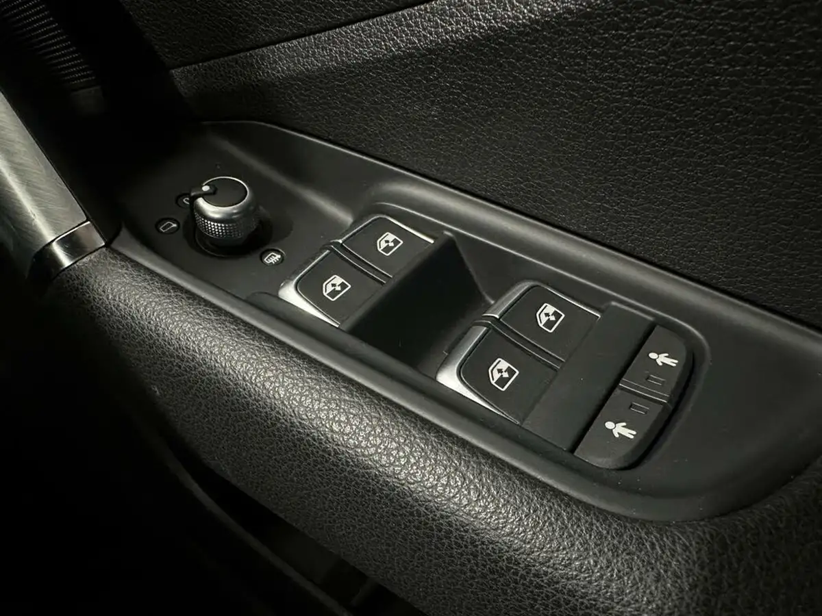 2017-audi-q2-16tdi-s-line-115ps-big-16