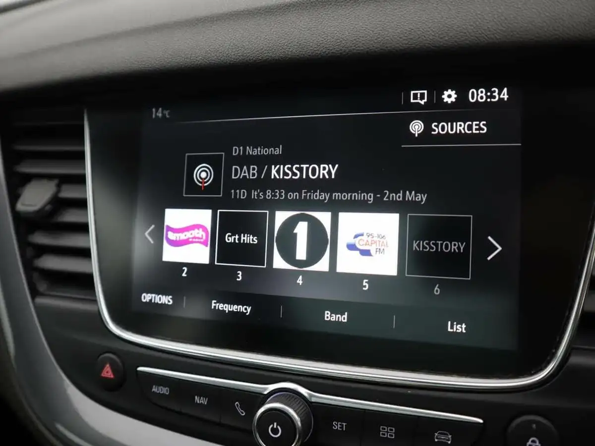 2020-vauxhall-grandland-x-12-elite-nav-big-12