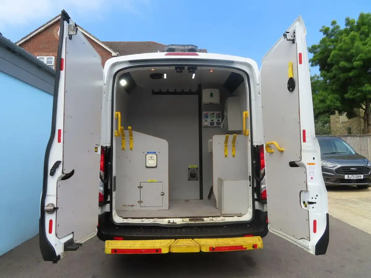 2022-ford-transit-20tdci-350-l3h2-leader-130pseu6dt-panel-van-big-48