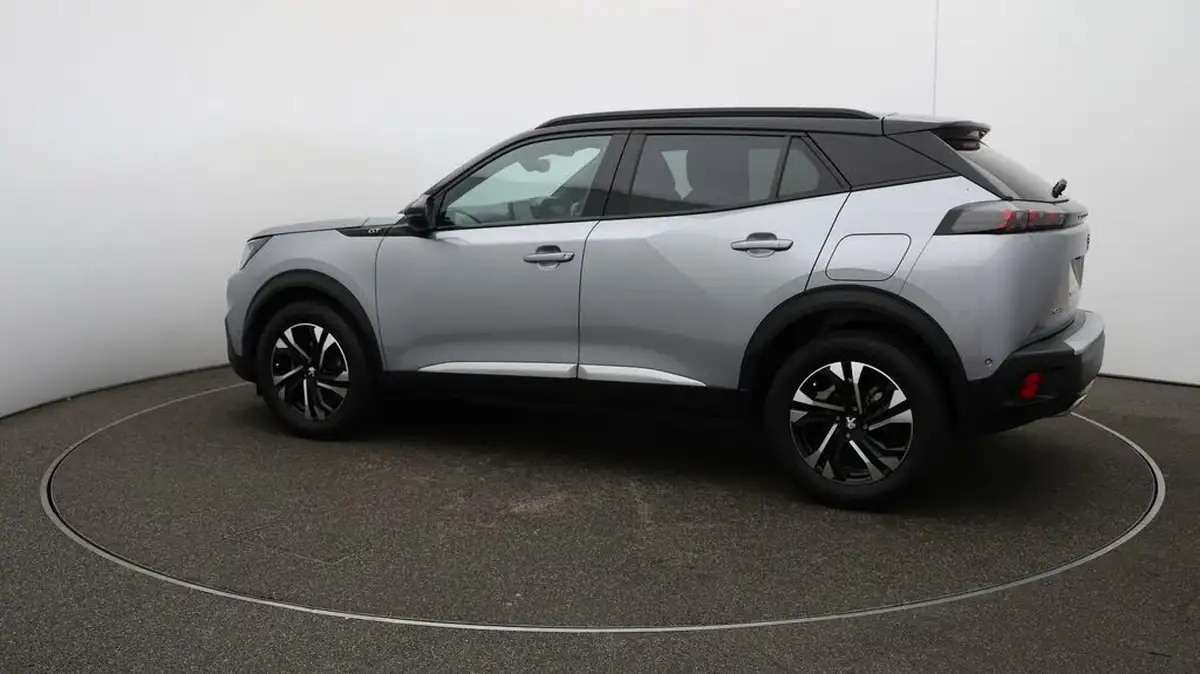 2022-peugeot-2008-suv-12-puretech-gt-big-39