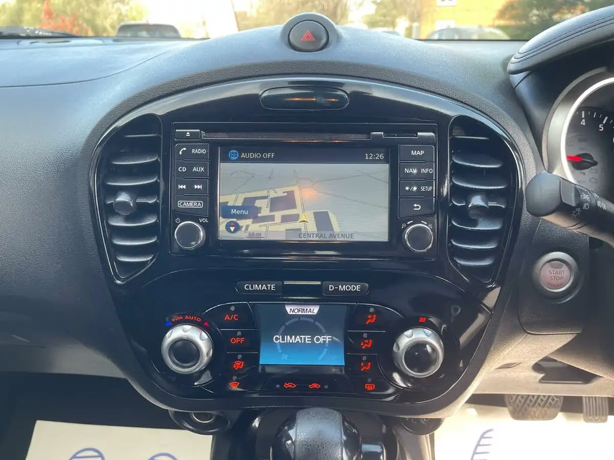 2015-nissan-juke-16-tekna-117ps-1598cc-xtronic-cvt-big-20