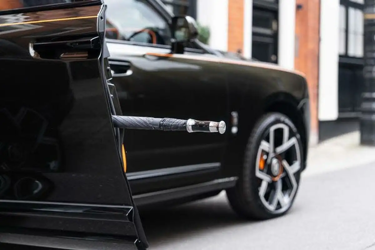 2024-rolls-royce-cullinan-675-black-badge-big-42