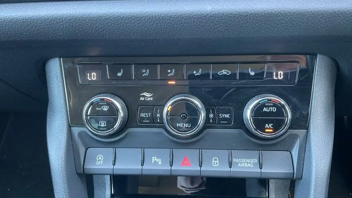 2019-skoda-kodiaq-20-tsi-scout-190ps-seats-big-17