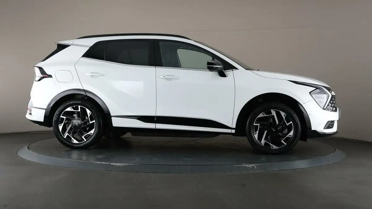 2022-kia-sportage-16-t-gdi-gt-line-s-261bhp-awd-phev-1598cc-auto-big-7