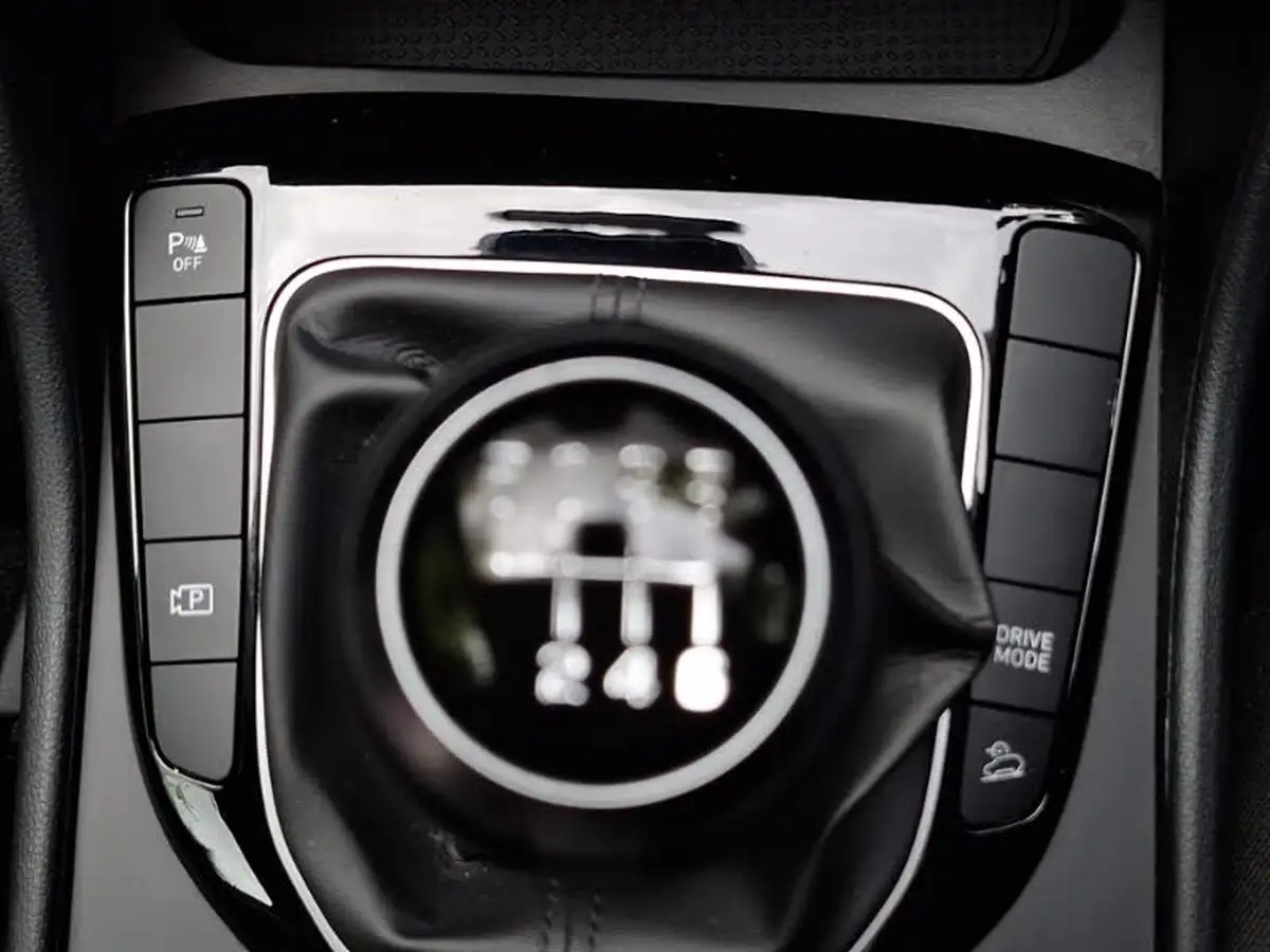 2022-hyundai-tucson-16-t-gdi-se-connect-150ps-big-15
