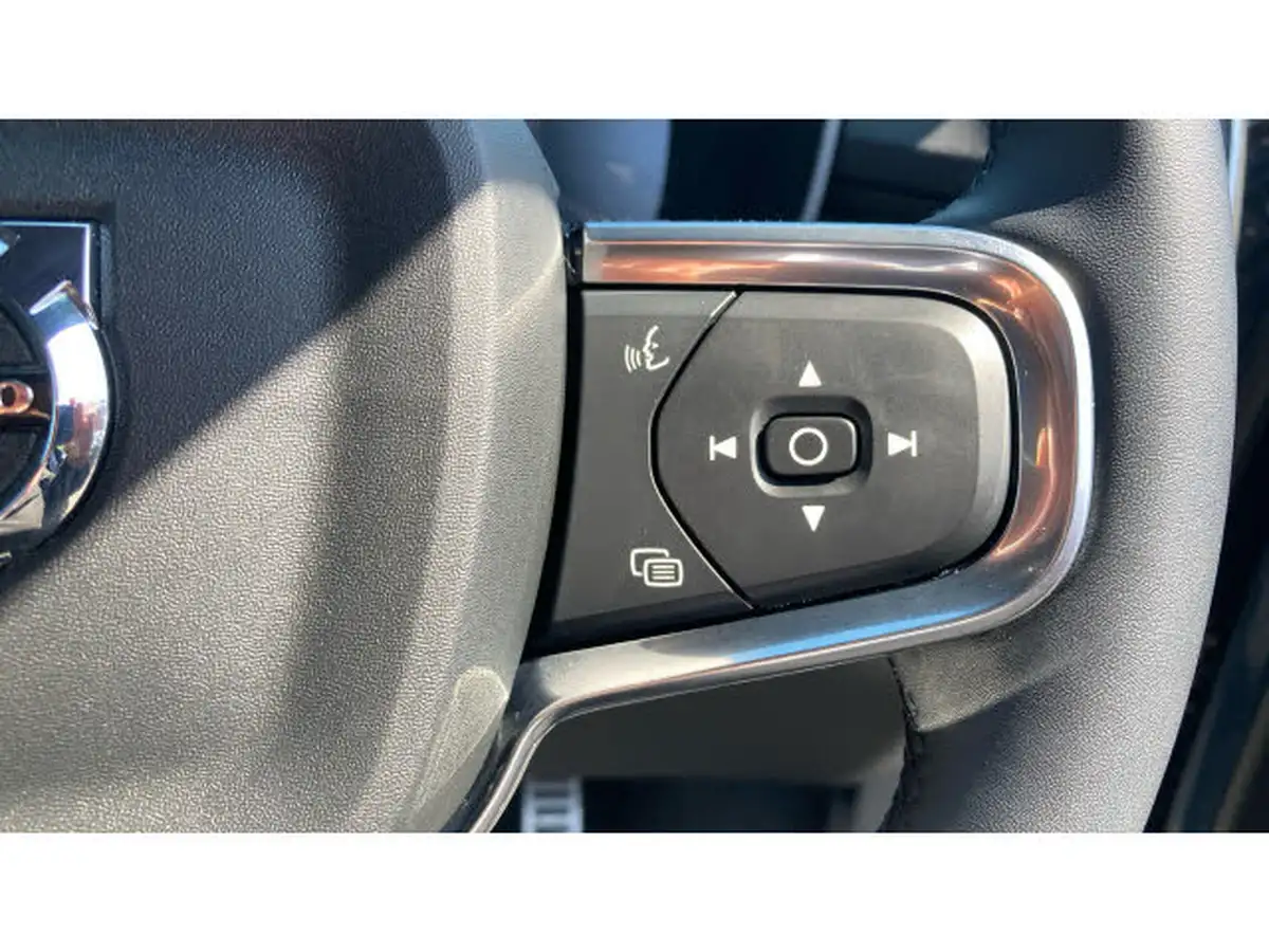 2021-volvo-xc40-15-t3-r-design-161bhp-auto-big-25