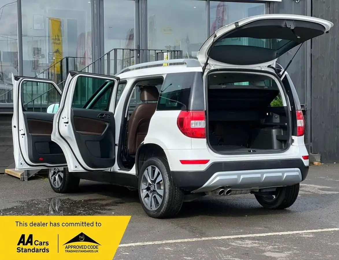 2015-skoda-yeti-outdoor-20tdi-laurin-klement-170ps-dsg-big-7