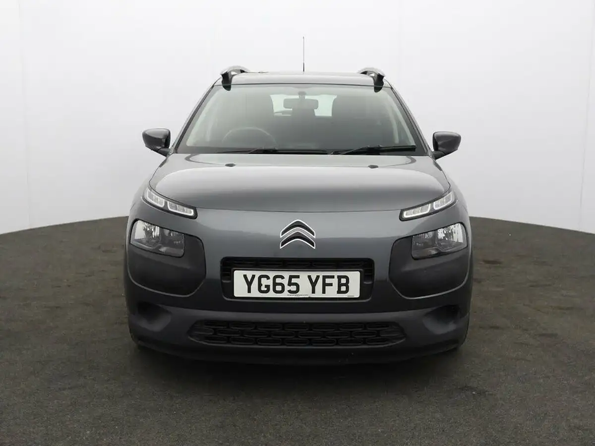 2015-citroen-c4-cactus-16bluehdi-feel-big-1