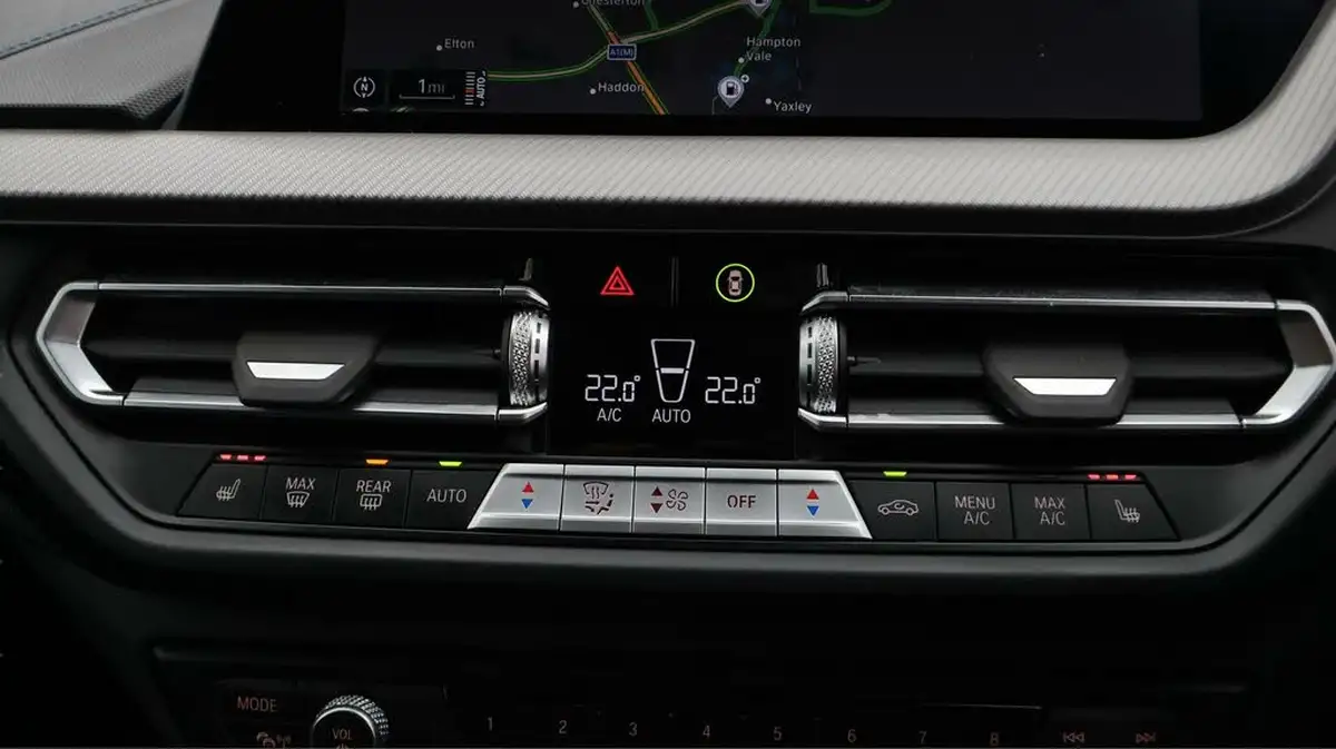 2022-bmw-2-series-15-218i-sport-lcp-coupe-4d-dct-big-12