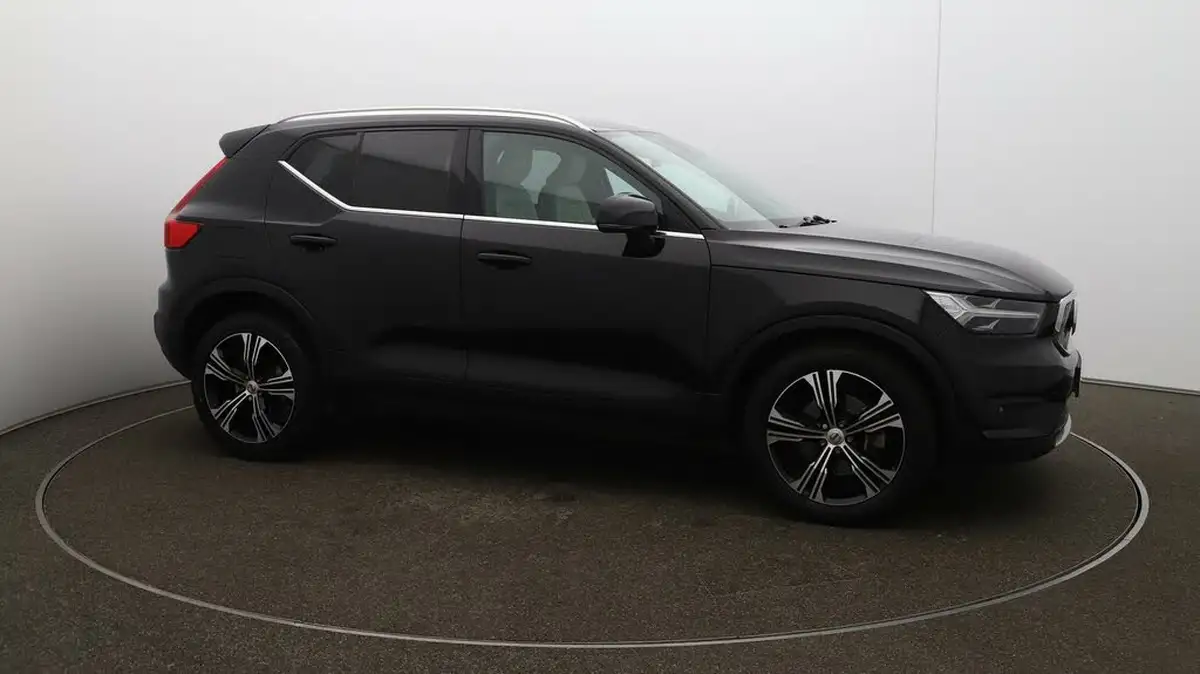 2021-volvo-xc40-20-b4-inscription-pro-197bhp-geartronic-big-37