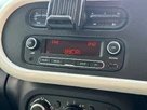 2015-renault-twingo-10-sce-play-small-17