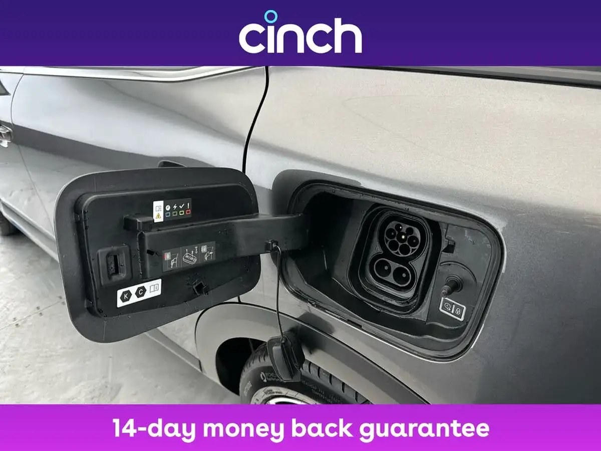 2022-citroen-c4-e-shine-big-20
