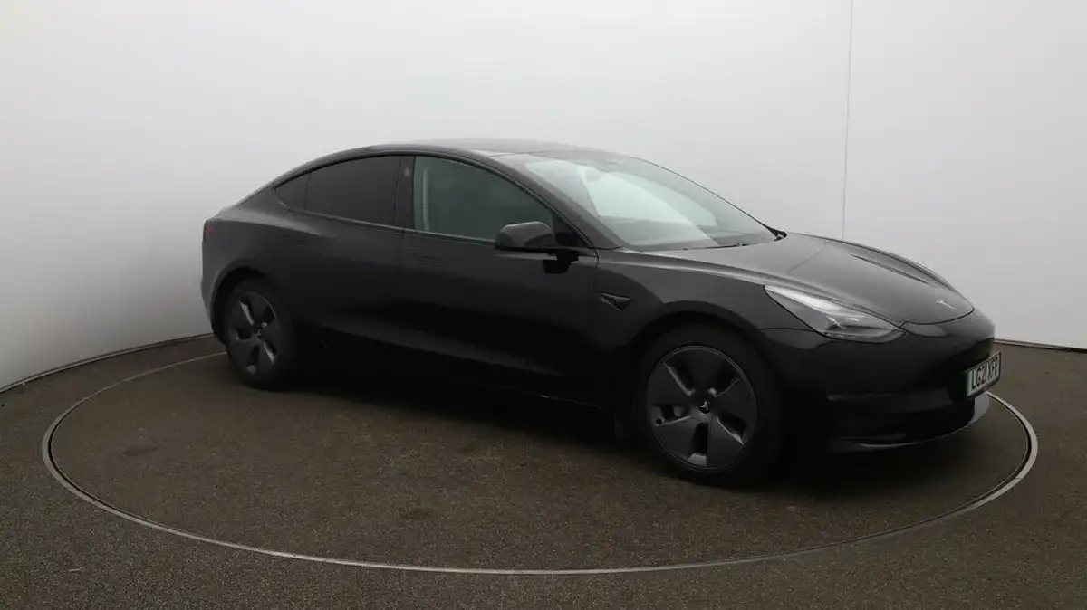 2021-tesla-model-3-e-long-range-4x4-big-37