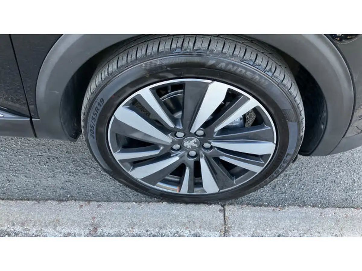 2019-peugeot-3008-suv-15-bluehdi-gt-line-premium-eat8-big-41
