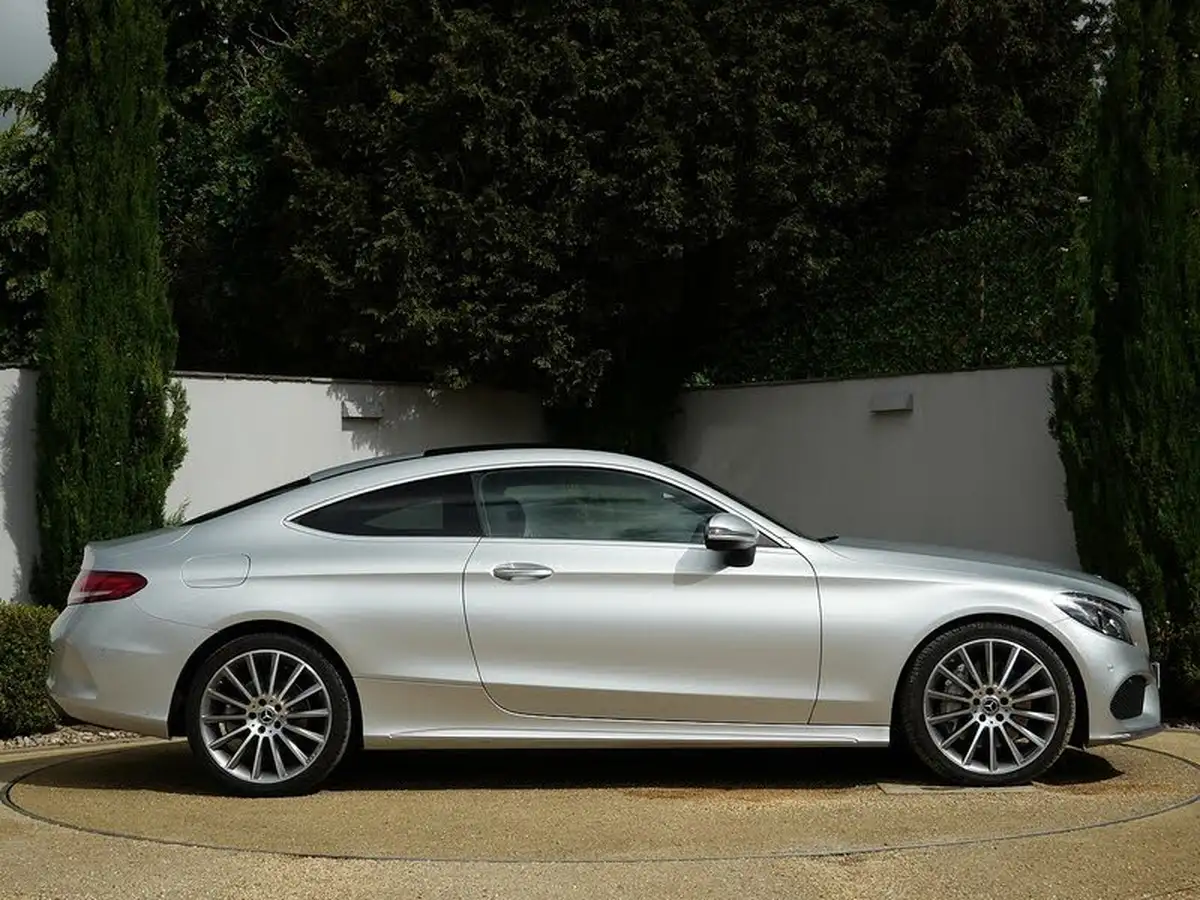 2018-mercedes-benz-c-class-21d-c250d-amg-line-premiumss-coupe-2d-big-3