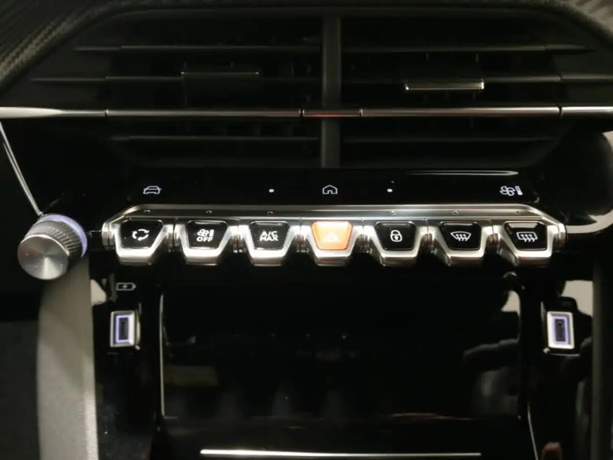2024-peugeot-2008-suv-12-puretech-allure-130ps-big-11