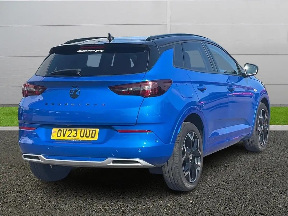 2023-vauxhall-grandland-12-ultimate-130ps-auto-big-6