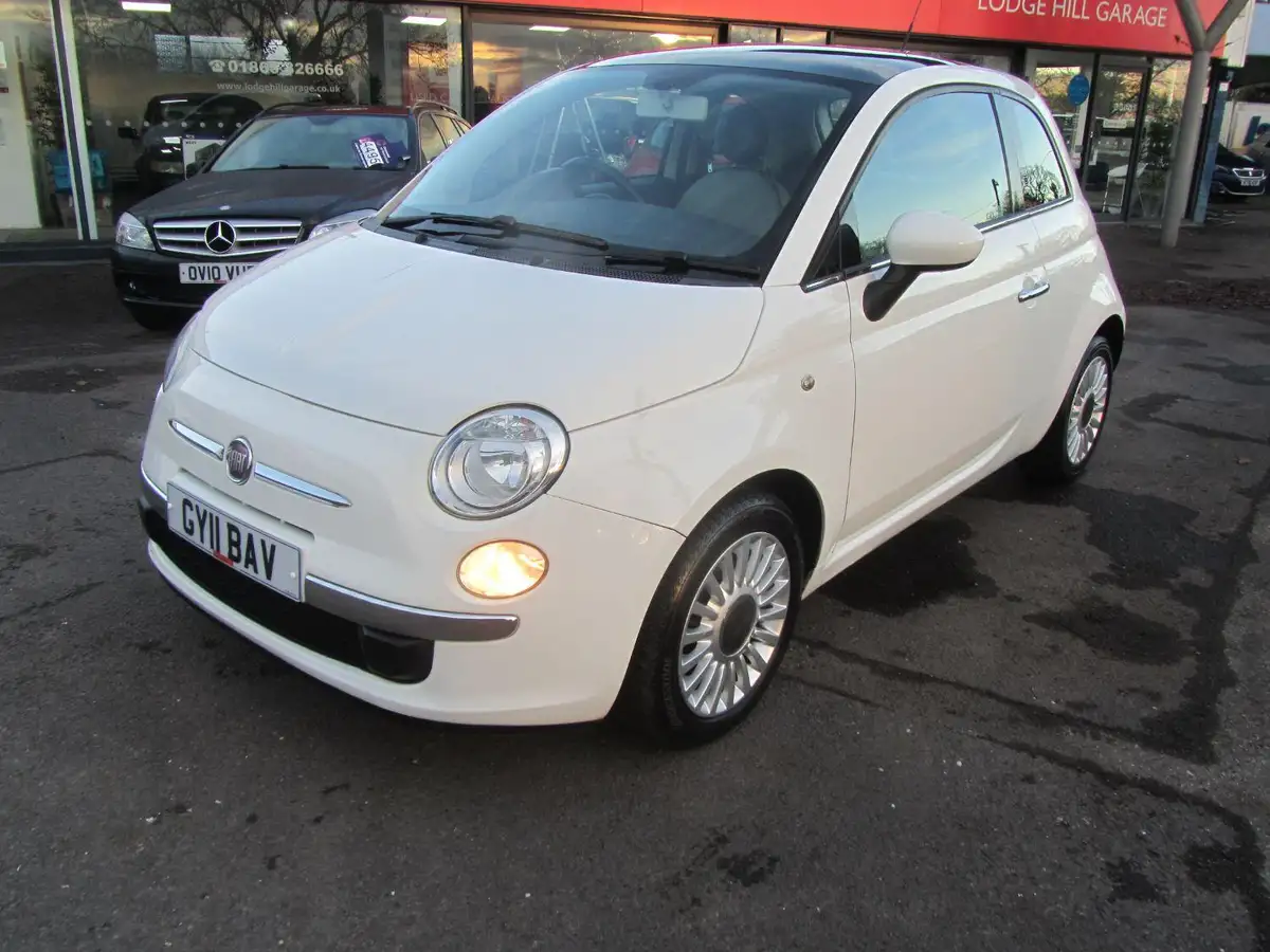 2011-fiat-500-12-lounge-big-6