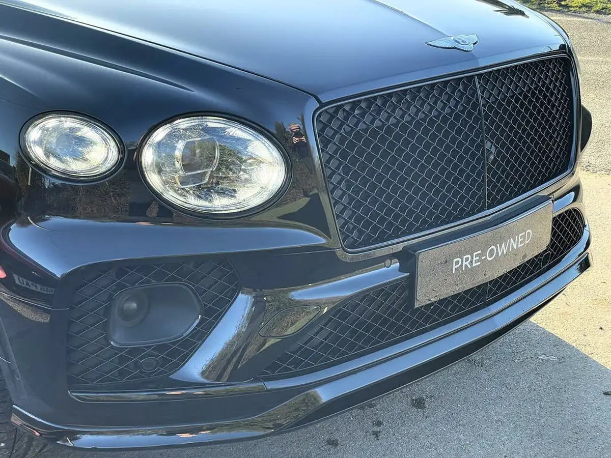 2021-bentley-bentayga-40-v8-big-55