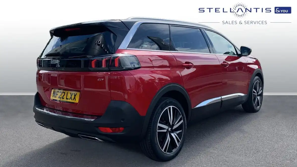 2022-peugeot-5008-suv-12-puretech-gt-premium-big-2