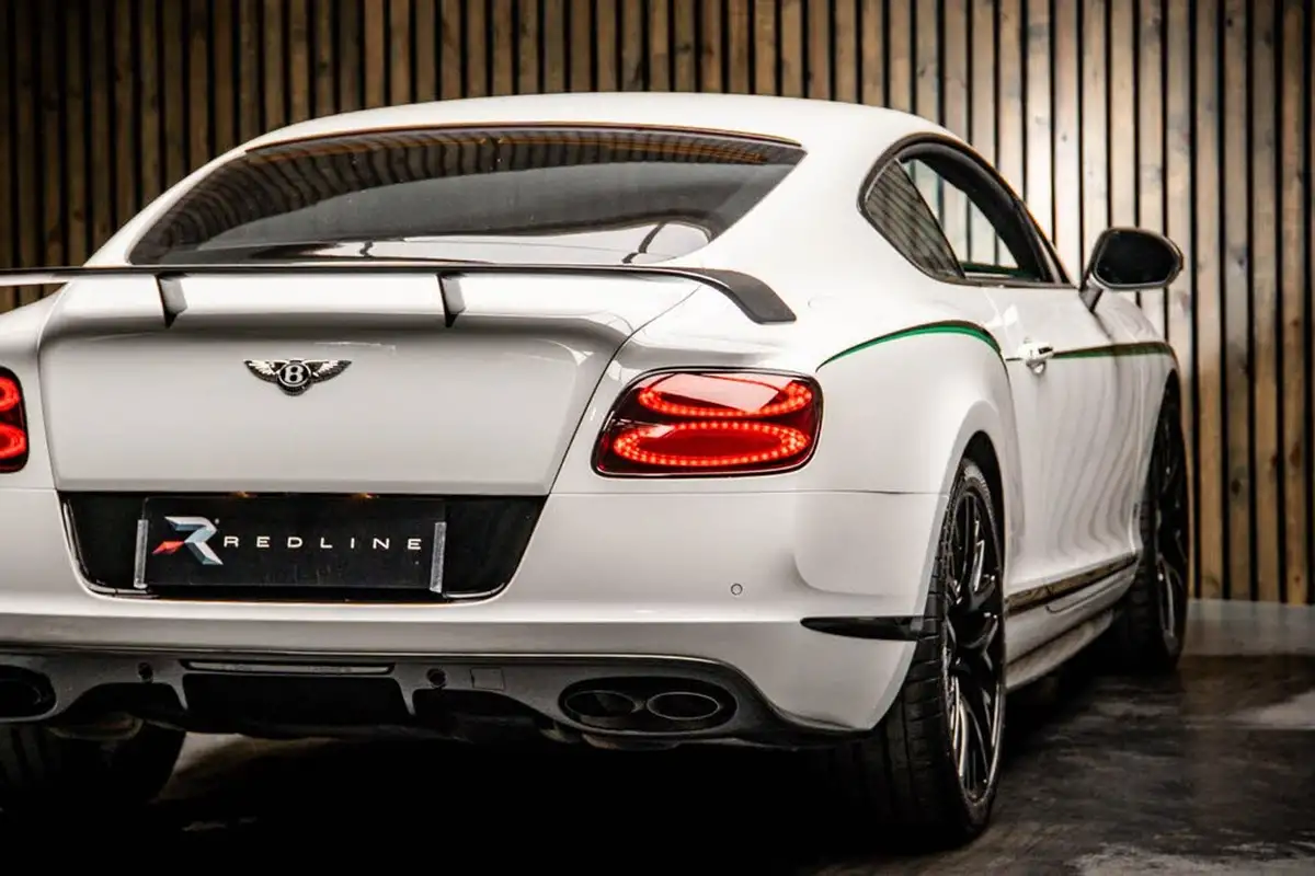 2015-bentley-continental-40-gt3-r-big-19