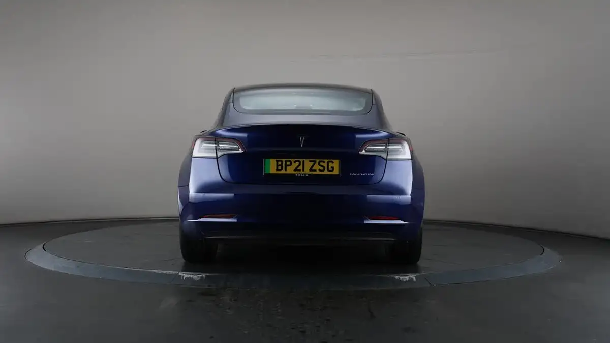 2021-tesla-model-3-e-long-range-4x4-big-33