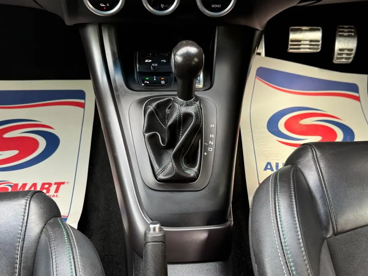 2015-alfa-romeo-giulietta-20jtdm-2-qv-line-175bhp-alfa-tct-big-30