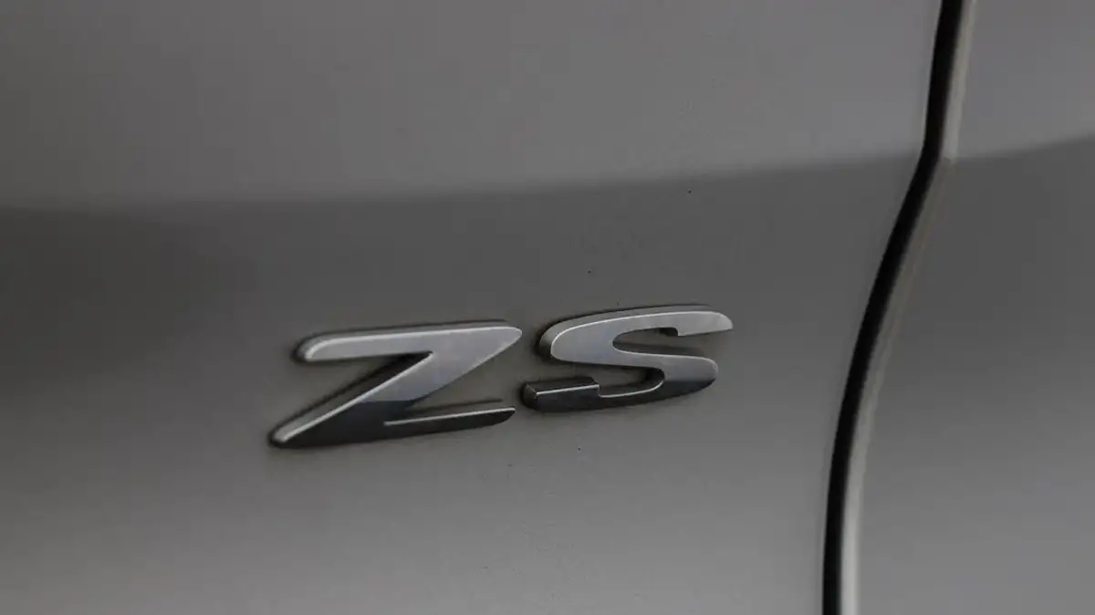2023-mg-zs-suv-15-vti-tech-exclusive-big-21