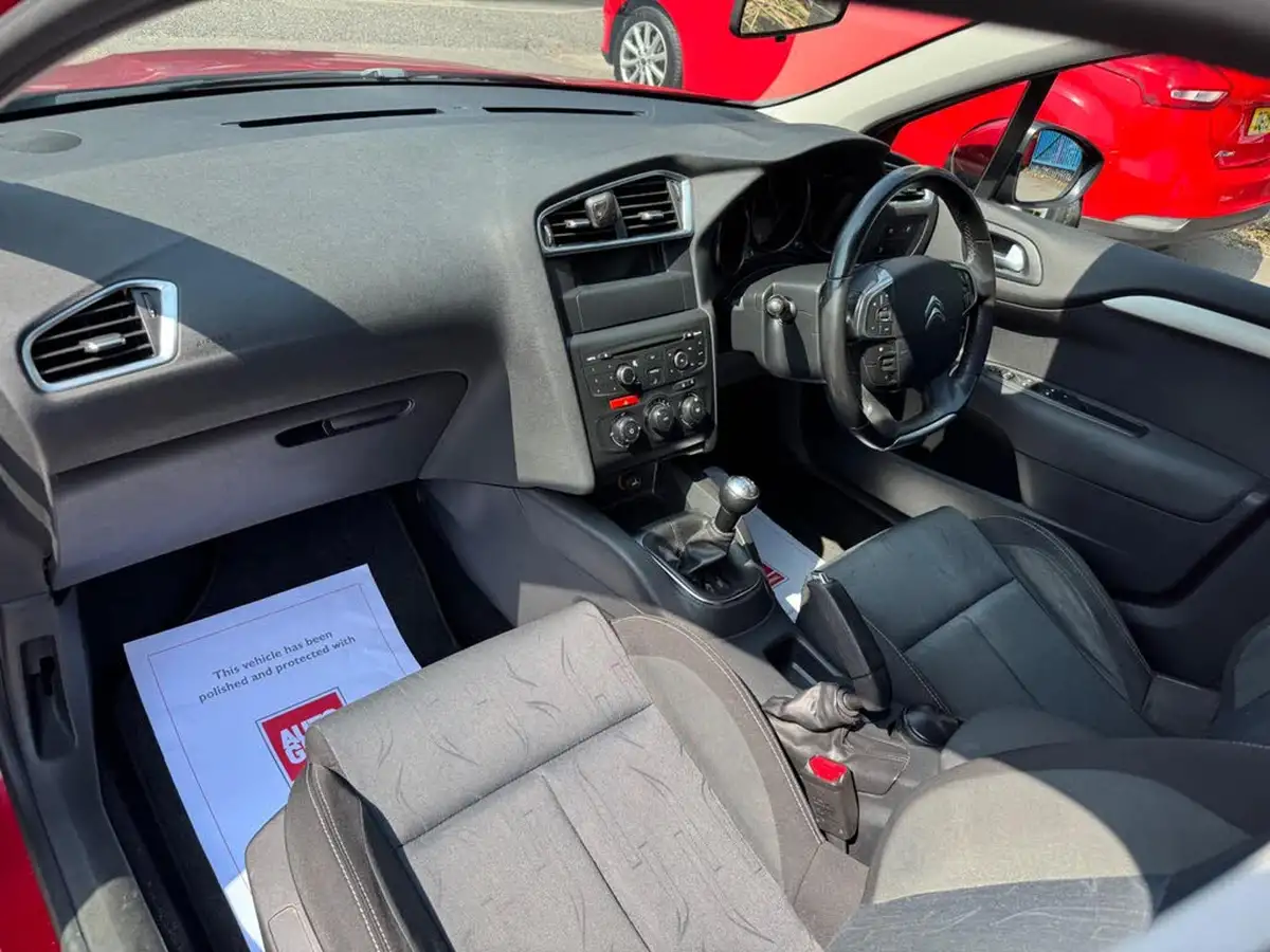 2012-citroen-c4-16td-vtr-16hdi-16v-90ps-big-12