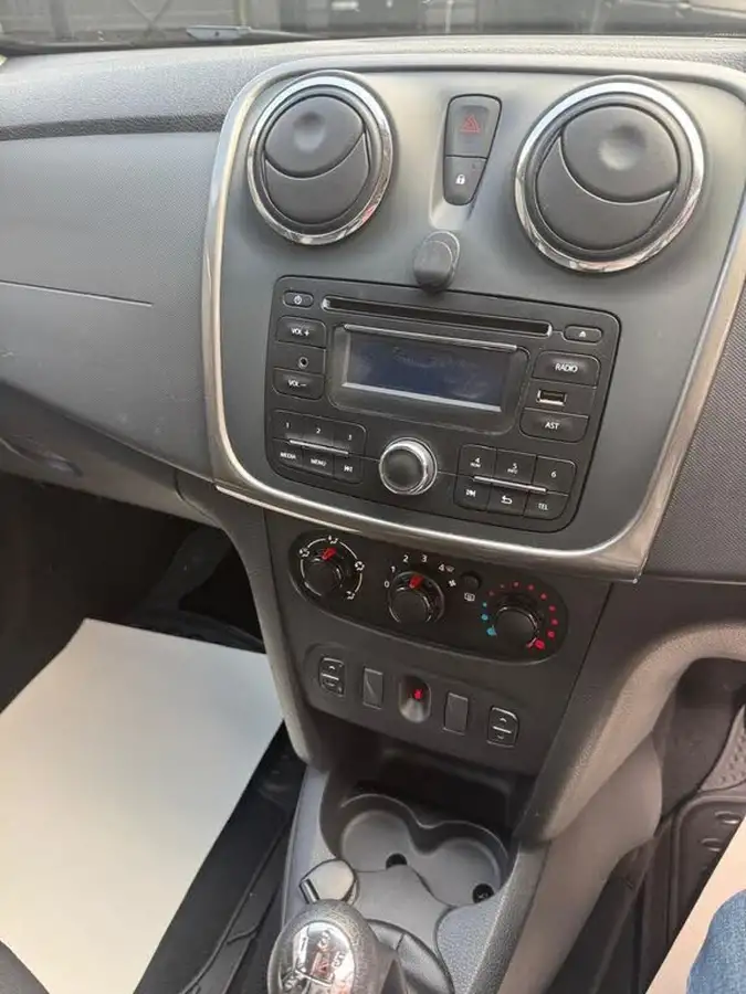 2015-dacia-sandero-stepway-09-tce-ambiance-big-11