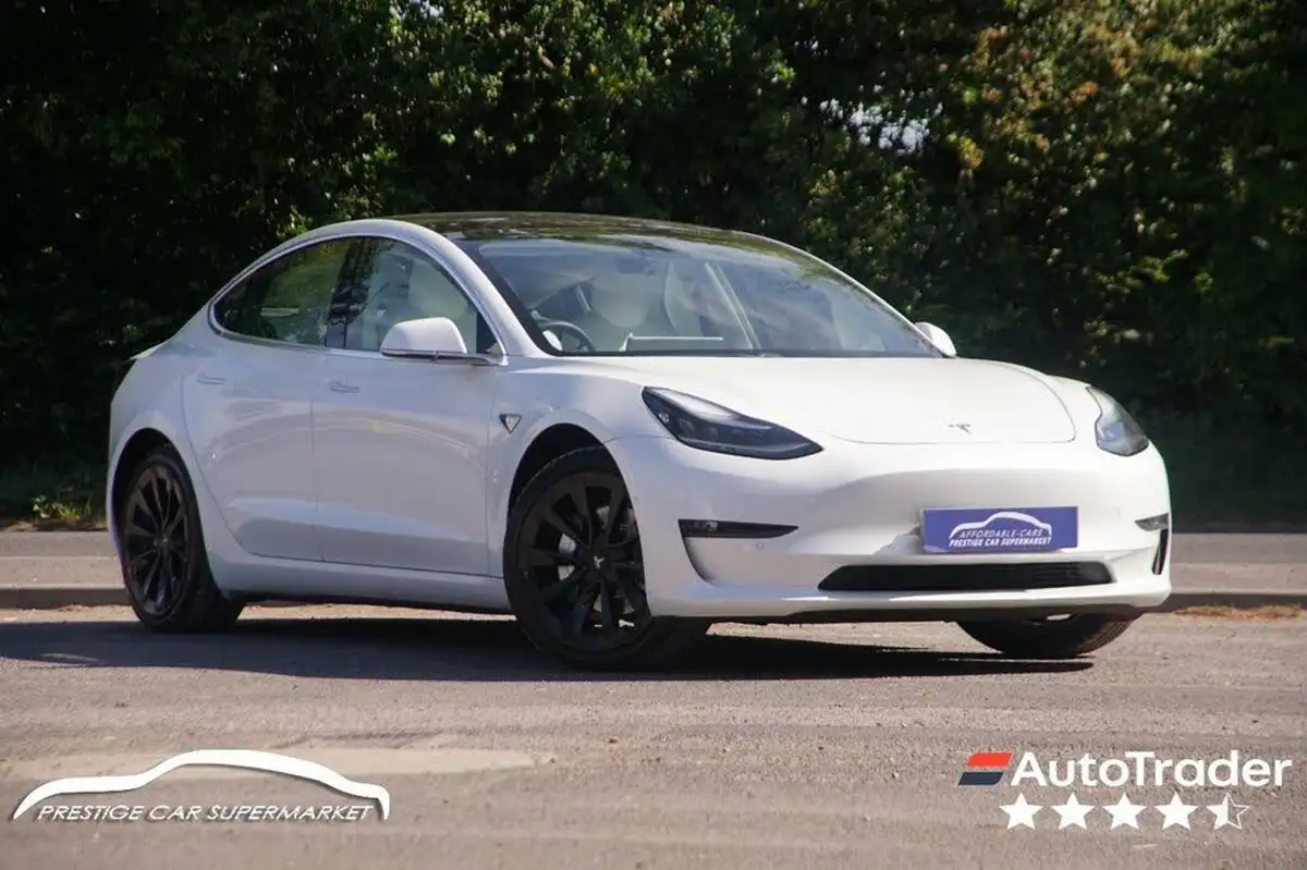2020-tesla-model-3-e-long-range-big-0