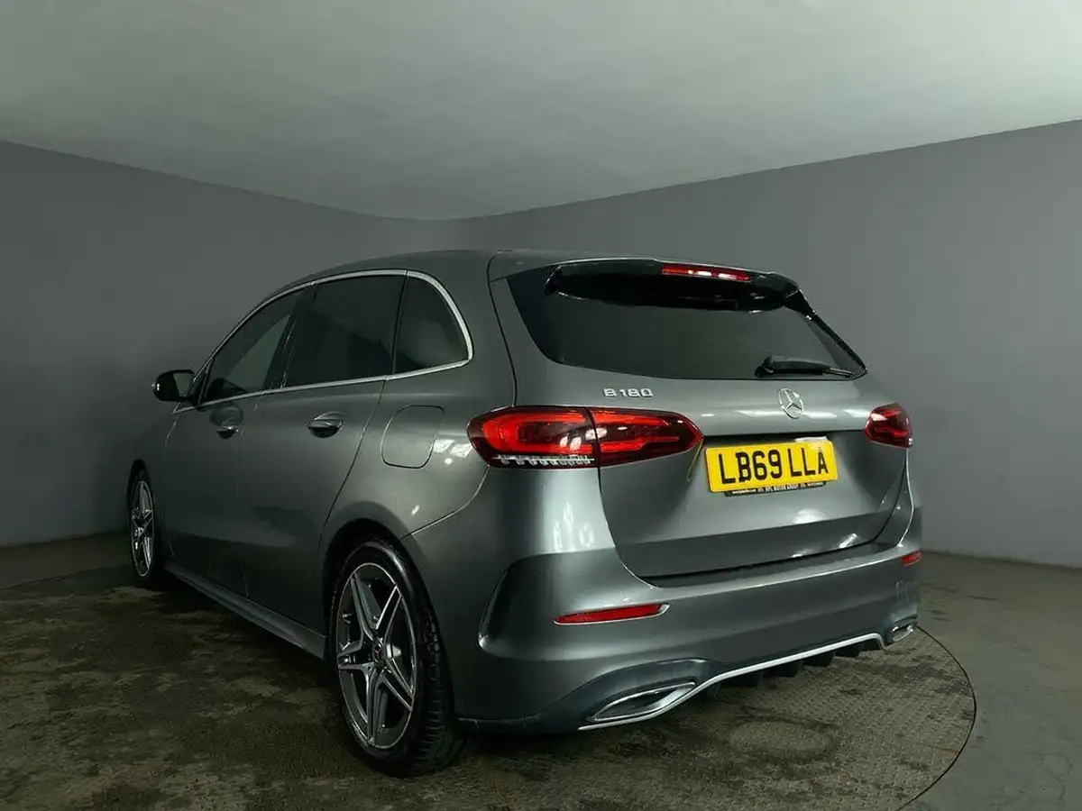 2019-mercedes-benz-b-class-13-b180-amg-line-7g-dct-big-5