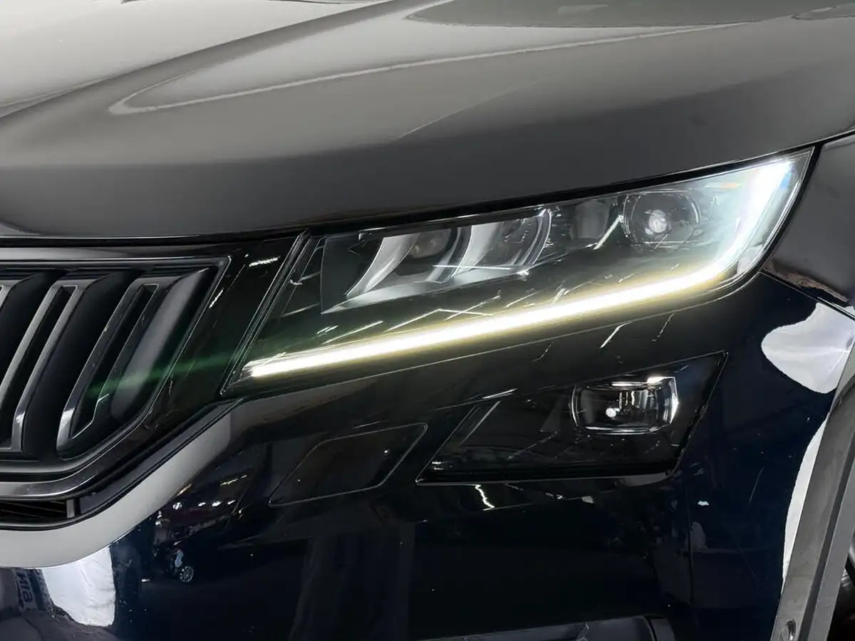 2020-skoda-kodiaq-20tdi-sportline-200ps-dsg-big-7
