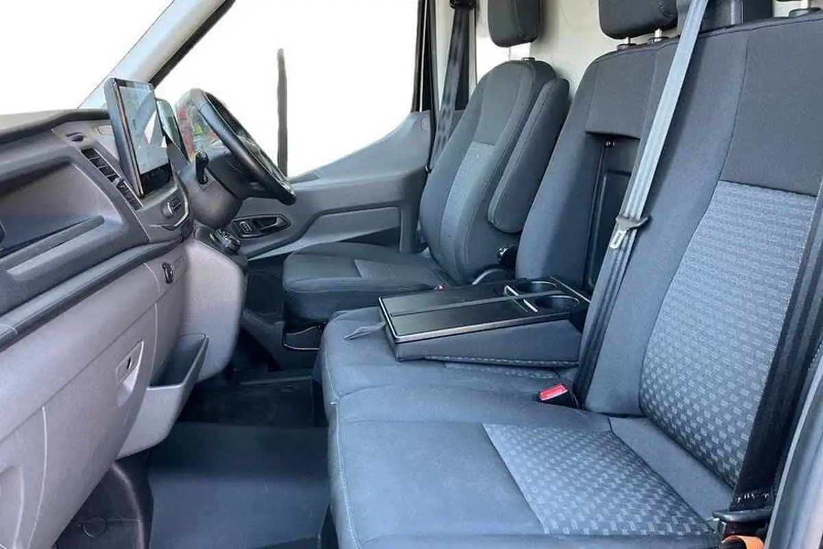 2022-ford-transit-e-350-l3h2-trend-184ps-big-10