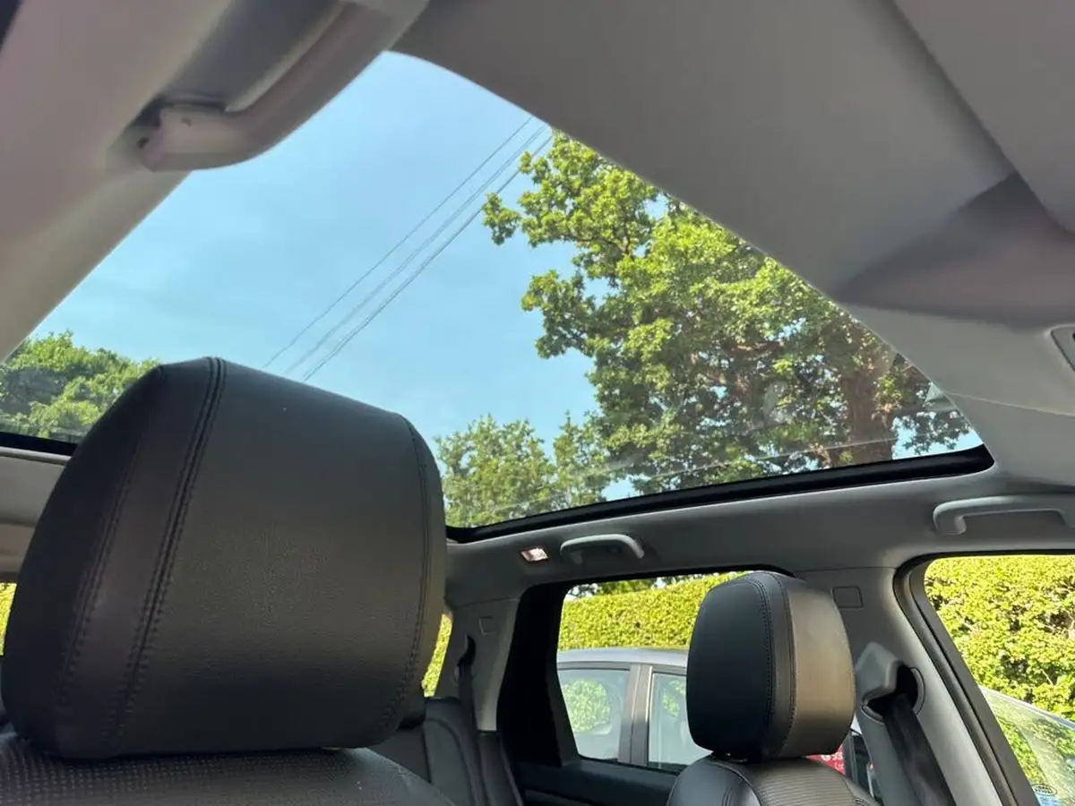 2019-land-rover-discovery-sport-20sd4-hse-big-13
