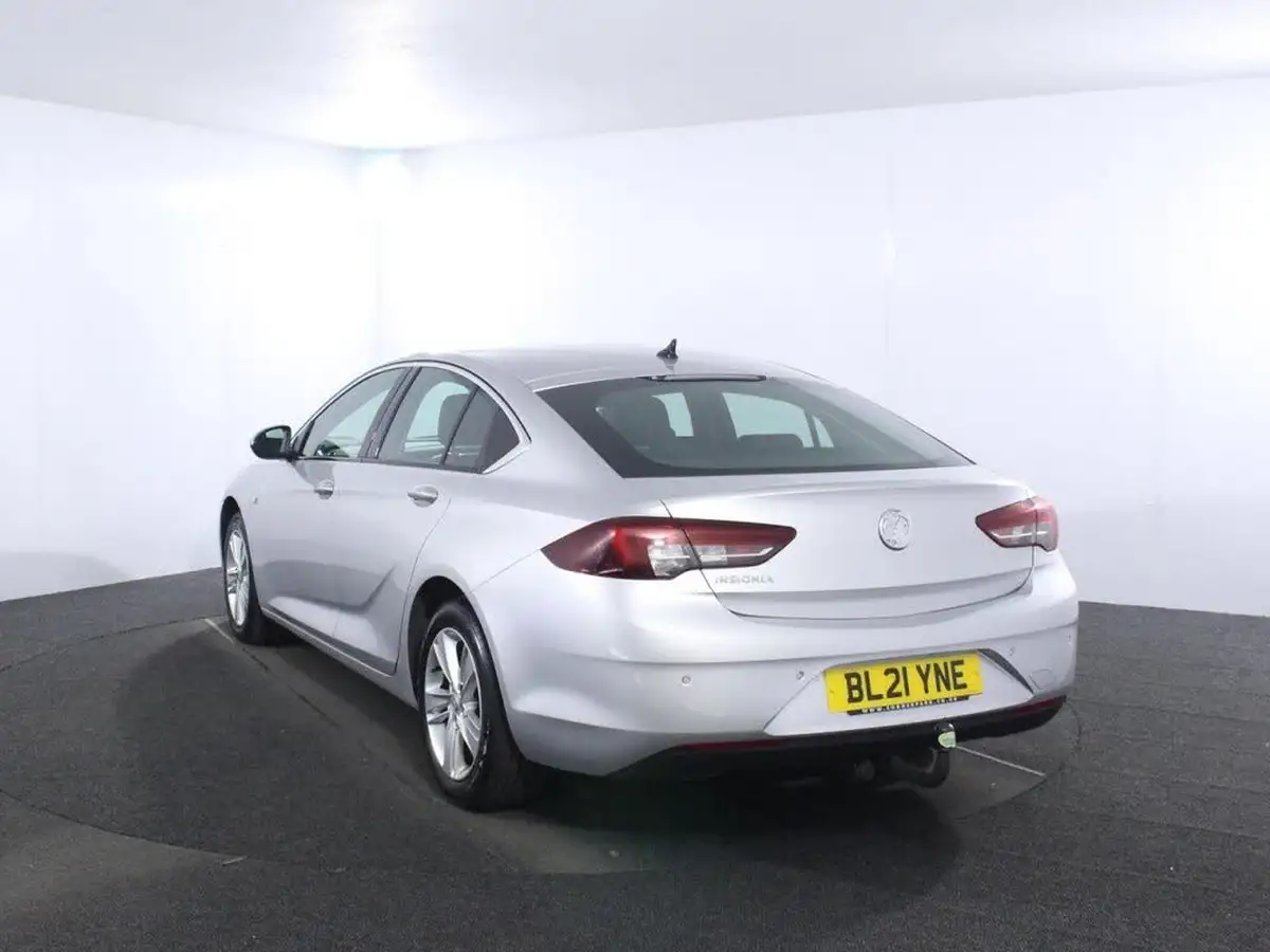 2020-vauxhall-insignia-grand-sport-16td-tech-line-nav-136ps-big-4