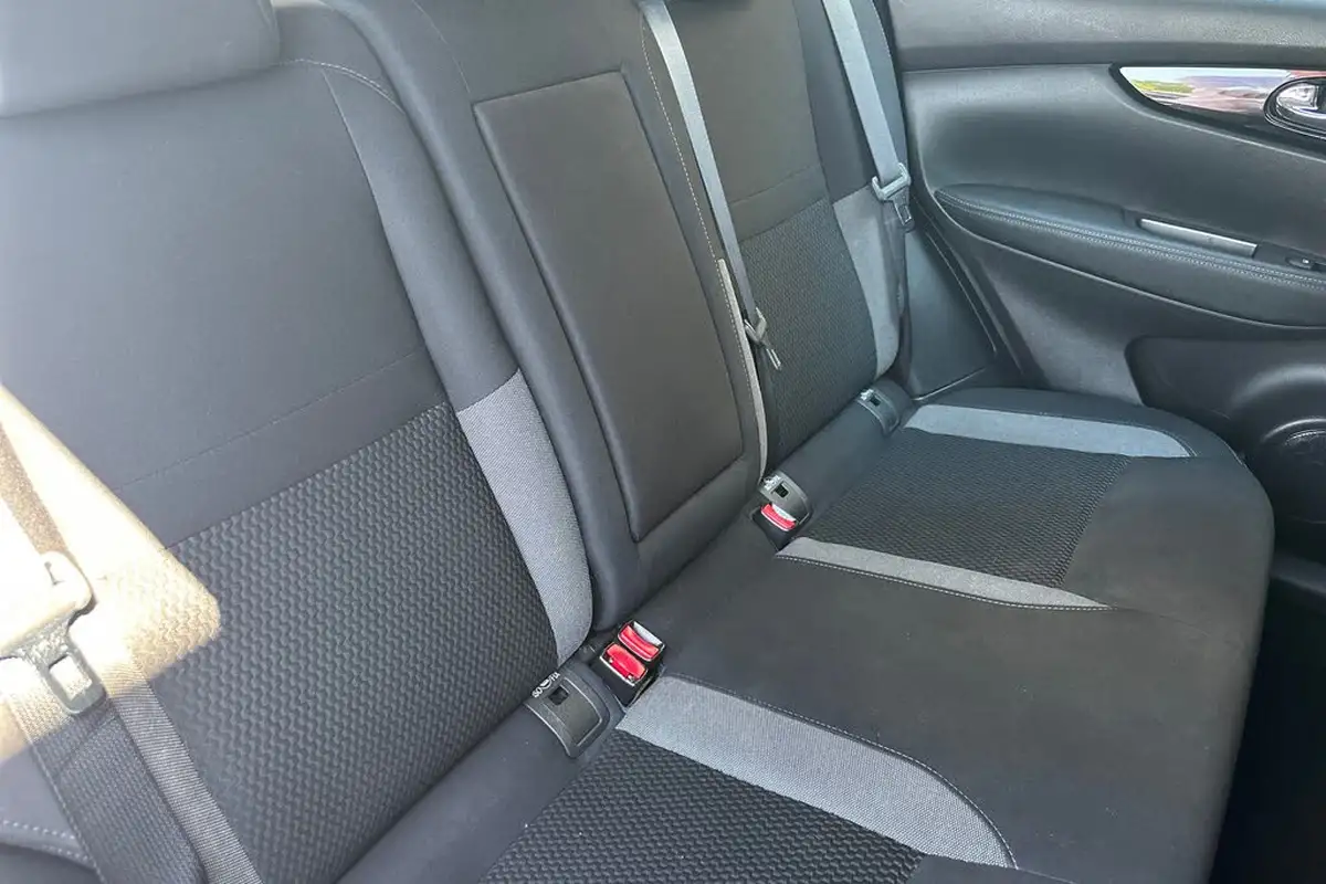 2019-nissan-qashqai-15dci-acenta-premium-heat-pack-big-25
