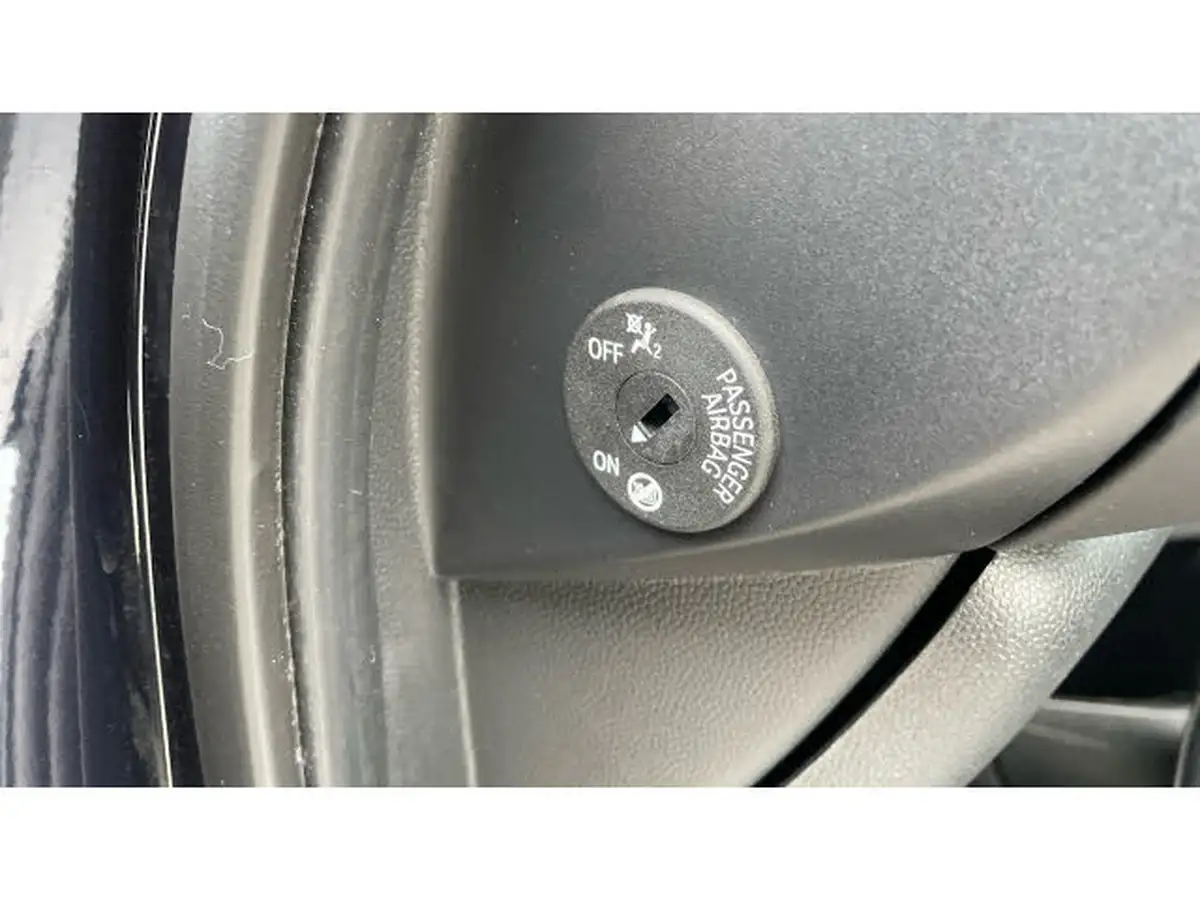 2022-mini-cooper-15-cooper-exclusive-premium-hatchback-5d-auto-big-30
