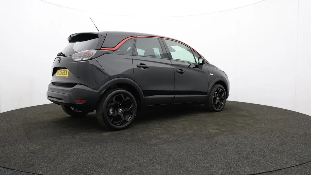 2023-vauxhall-crossland-12-gs-130ps-auto-big-75