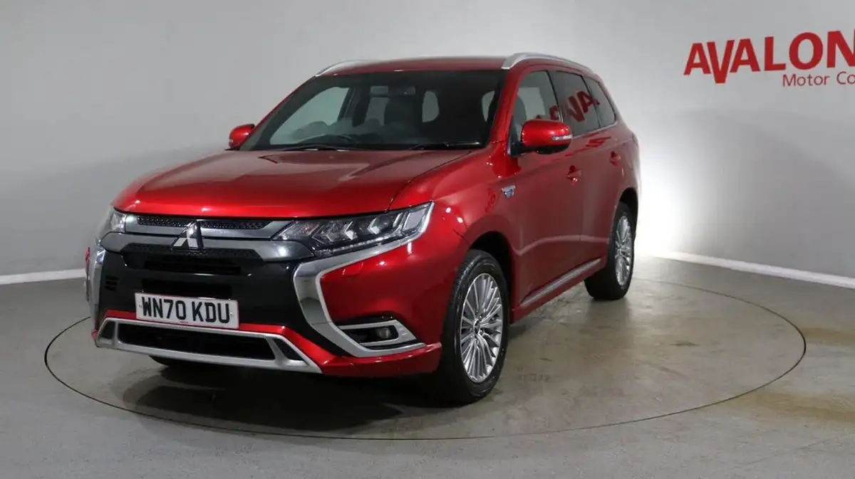 2020-mitsubishi-outlander-24-exceed-phev-big-3