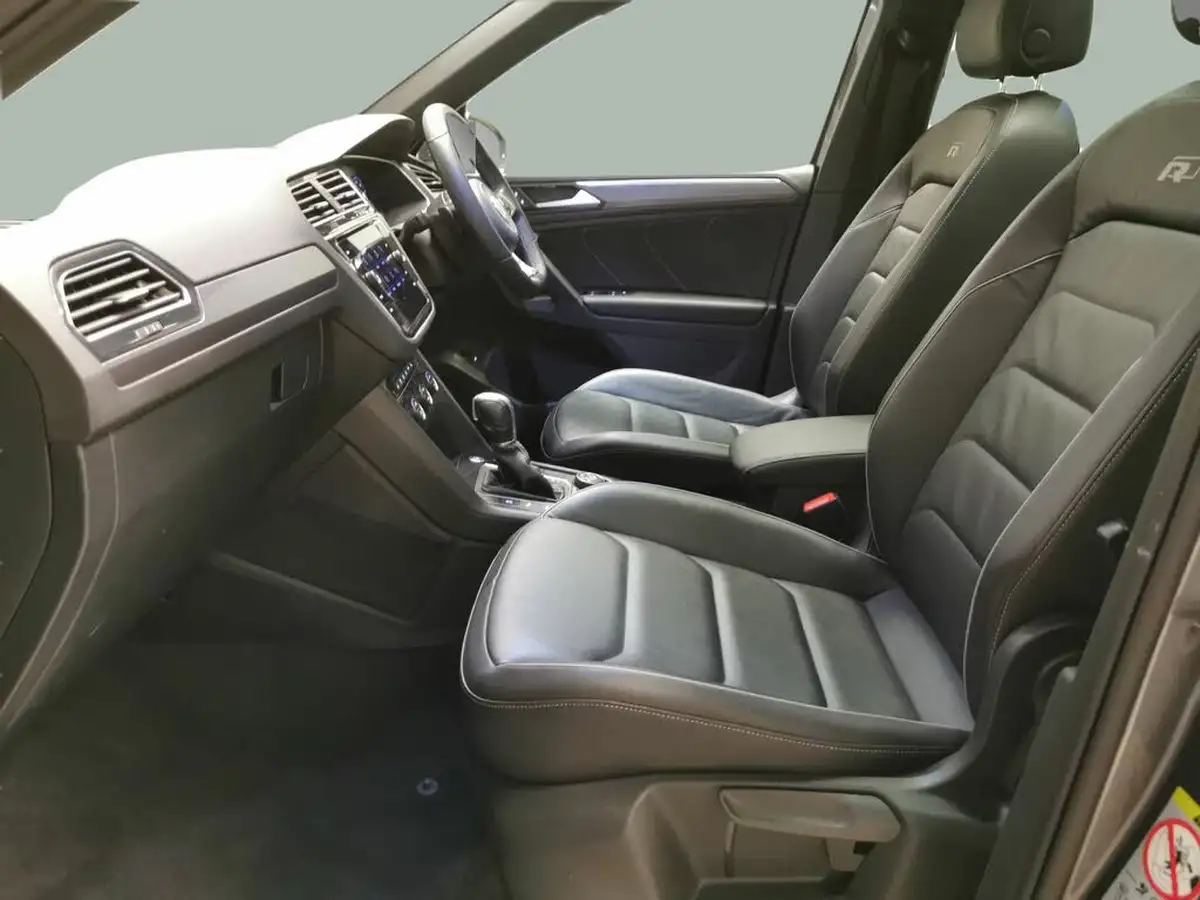 2019-volkswagen-tiguan-20tdi-r-line-190ps-scr-4motion-dsg-big-3
